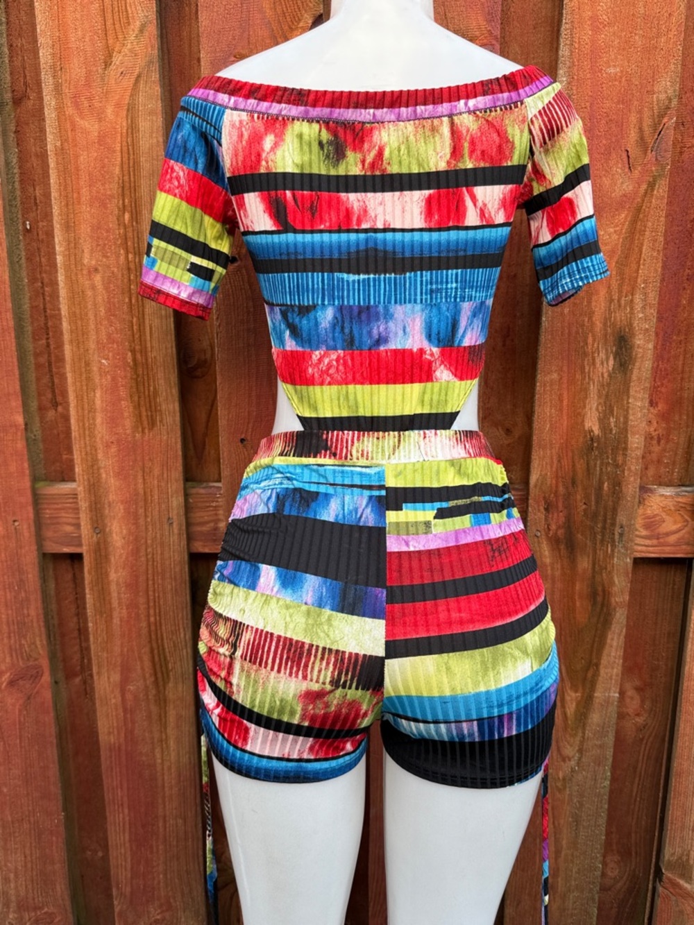 Kimcine Curve Multicolor Striped Off-Shoulder Women’s Bodysuit Shorts Set Size M - Picture 6 of 8